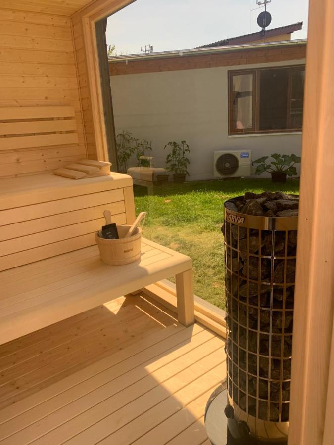 Apartman S Wellness Sluzbami Čerčany Exteriér fotografie