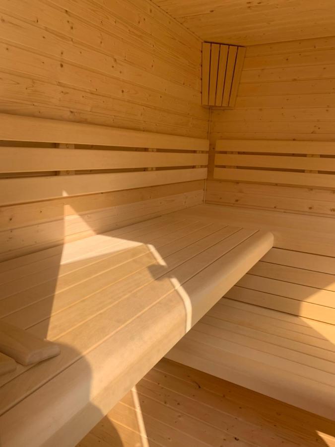 Apartman S Wellness Sluzbami Čerčany Exteriér fotografie